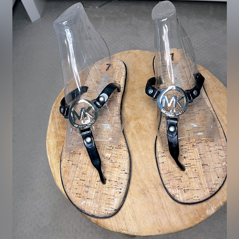 New Michael Kors sandals. Cork bottoms size 7.